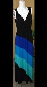 4/$12 Color block Maxi Dress
